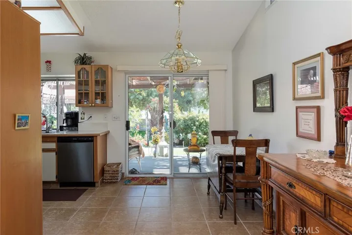 40932 Flying Sea Road, Palm Desert, California 92211