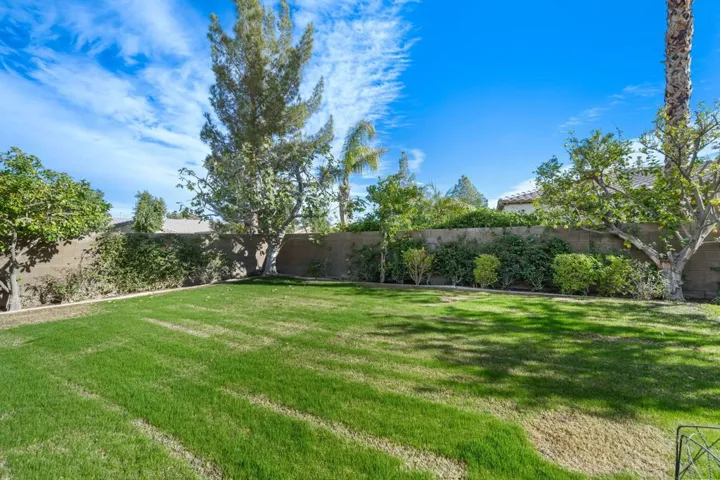 25-web-or-mls-JV_Trilogy_1222_025