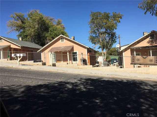 15592 4th Street, Victorville, California 92395