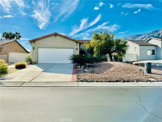 Welcome to 819 Ventana Ridge in Palm Springs!