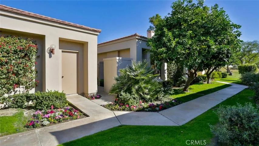 54458 Oak Tree A113, La Quinta, California 92253