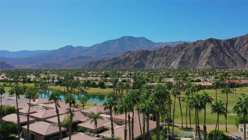 54458 Oak Tree A113, La Quinta, California 92253