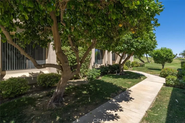 54458 Oak Tree A113, La Quinta, California 92253
