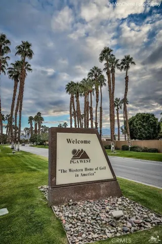 54458 Oak Tree A113, La Quinta, California 92253