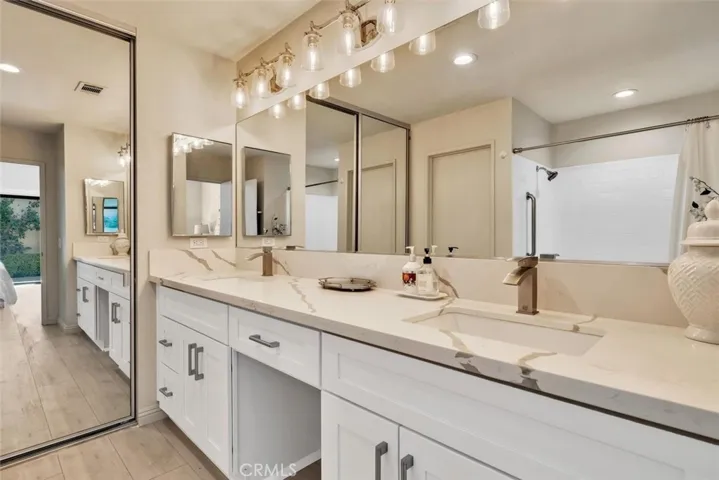54458 Oak Tree A113, La Quinta, California 92253