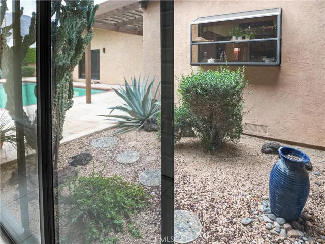 49200 Avenida Anselmo, La Quinta, California 92253
