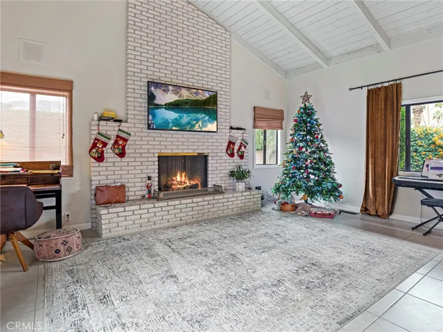 49200 Avenida Anselmo, La Quinta, California 92253
