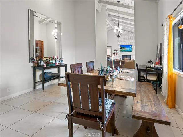 49200 Avenida Anselmo, La Quinta, California 92253