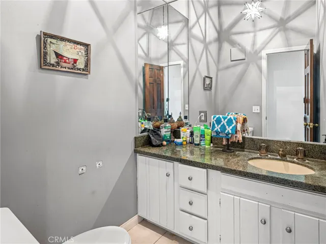 49200 Avenida Anselmo, La Quinta, California 92253