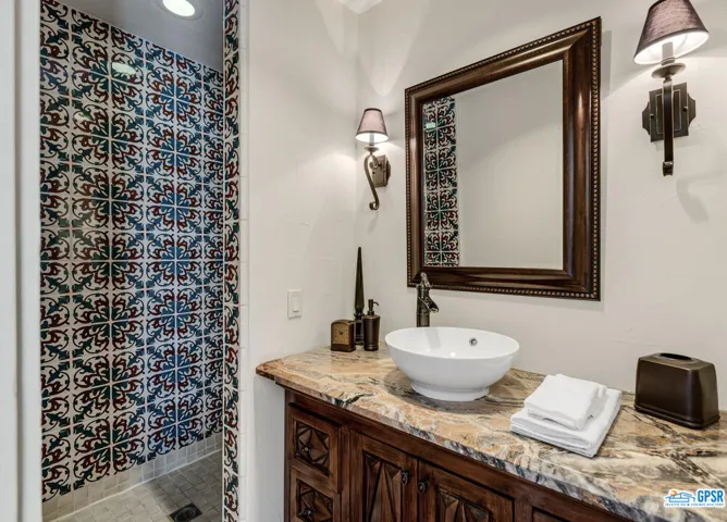 1455 N Vine Avenue, Palm Springs, California 92262