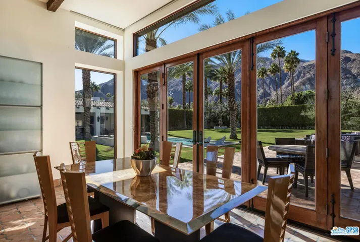 1455 N Vine Avenue, Palm Springs, California 92262