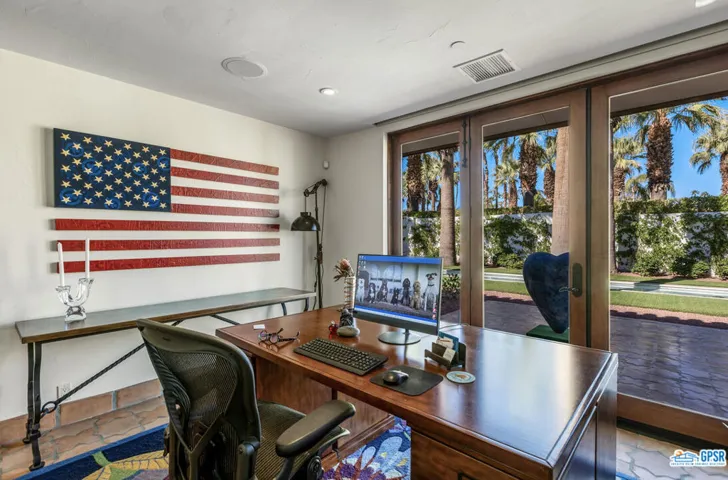 1455 N Vine Avenue, Palm Springs, California 92262
