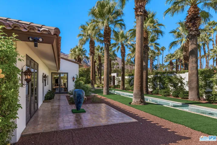 1455 N Vine Avenue, Palm Springs, California 92262