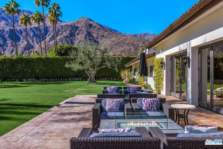 1455 N Vine Avenue, Palm Springs, California 92262