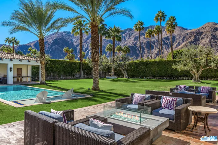 1455 N Vine Avenue, Palm Springs, California 92262