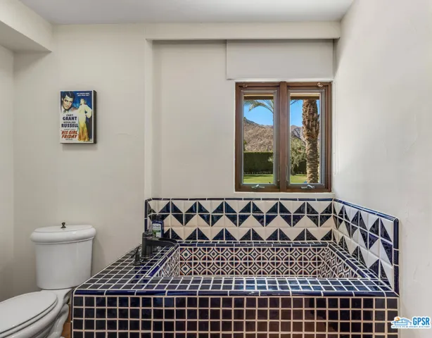 1455 N Vine Avenue, Palm Springs, California 92262