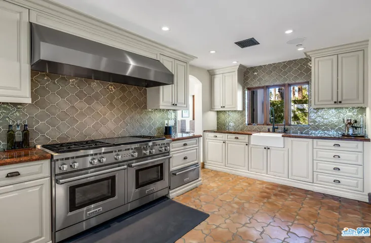 1455 N Vine Avenue, Palm Springs, California 92262