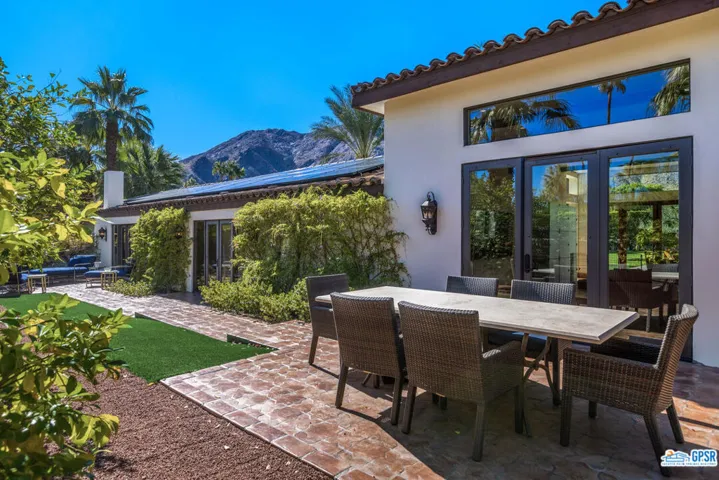 1455 N Vine Avenue, Palm Springs, California 92262
