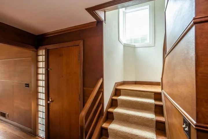 2910 Hillside Drive, Burlingame, California 94010