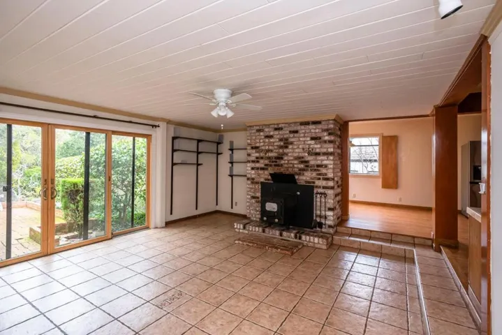2910 Hillside Drive, Burlingame, California 94010