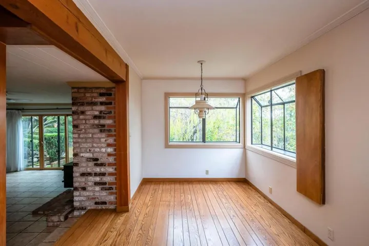 2910 Hillside Drive, Burlingame, California 94010
