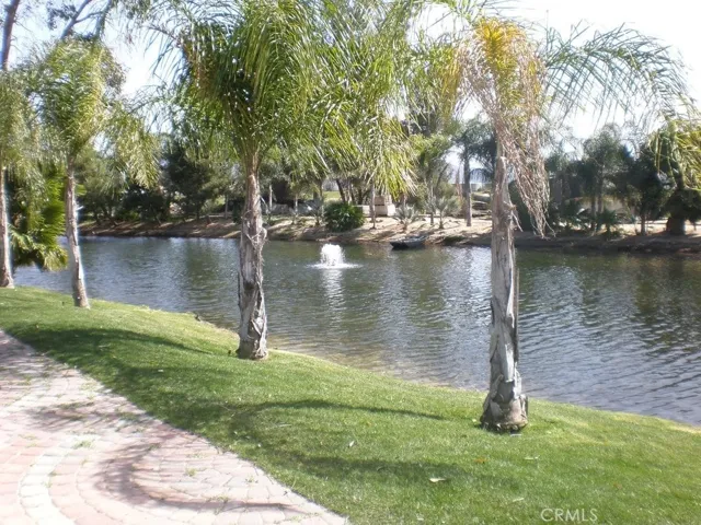LAKE BELLA  VISTA !