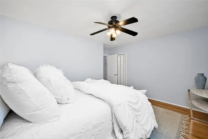 Large front bedroom