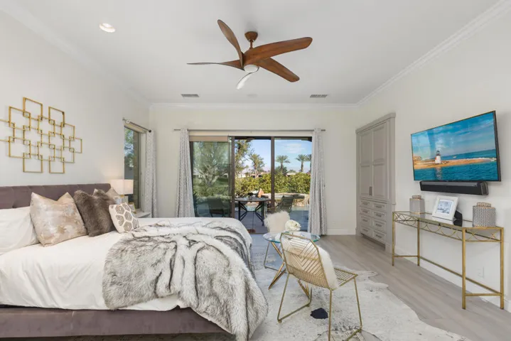 Master bedroom 1