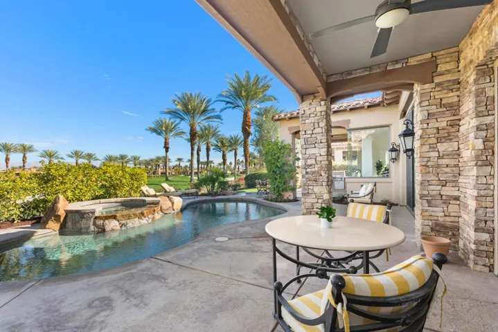 long pool view