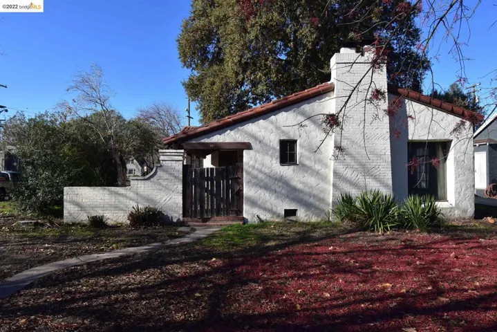 501 Olive Ave, Modesto, California 95350