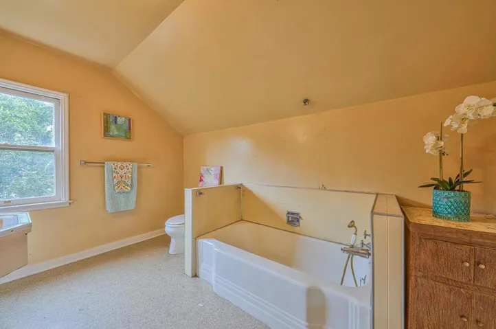 817 Congress Avenue, Pacific Grove, California 93950