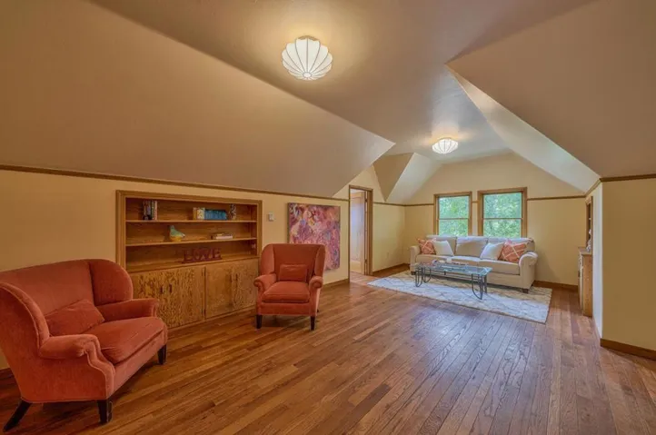 817 Congress Avenue, Pacific Grove, California 93950