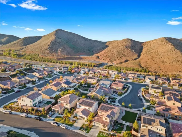 36434 Geranium Drive, Lake Elsinore, California 92532