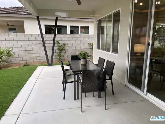 36333 Calle La Costa, Cathedral City, California 92234