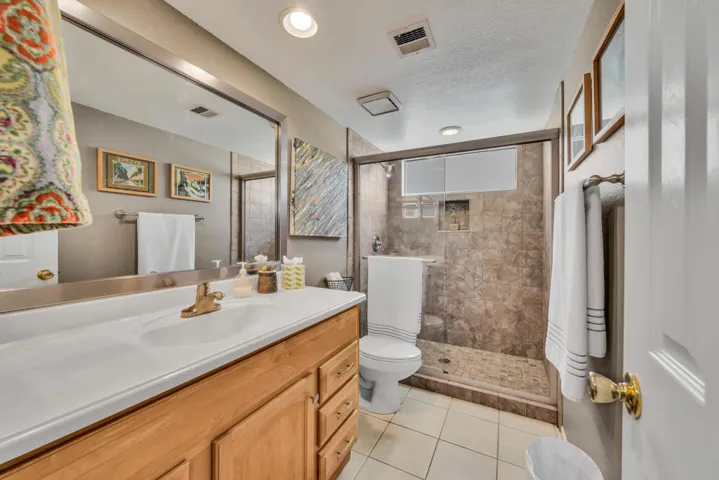 Guest bath