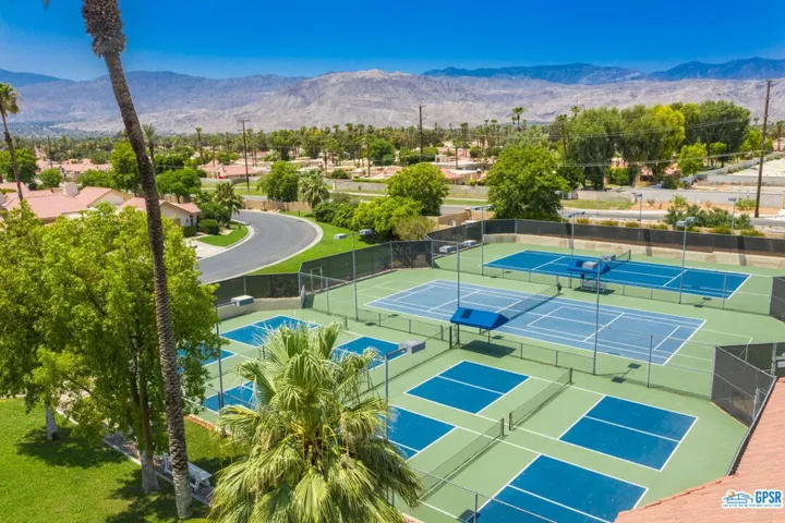 7 Hermosillo Lane, Palm Desert, California 92260