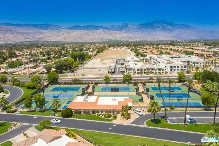 7 Hermosillo Lane, Palm Desert, California 92260