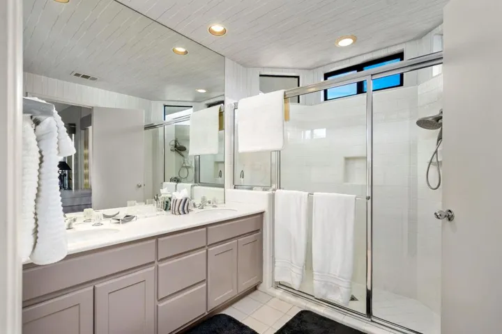 51-web-or-mls-JV_Northwood_Dec22_051