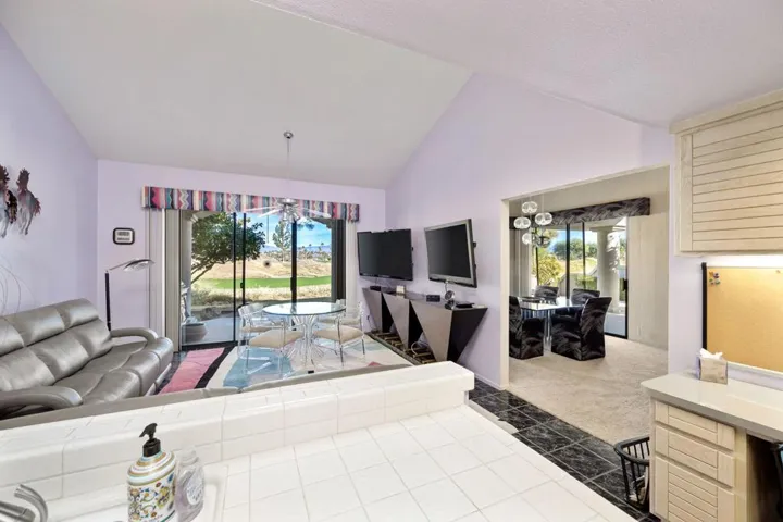 38-web-or-mls-JV_Northwood_Dec22_038