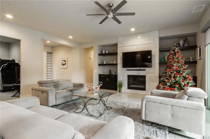 43426 Hazelton Lane, Bermuda Dunes, California 92203