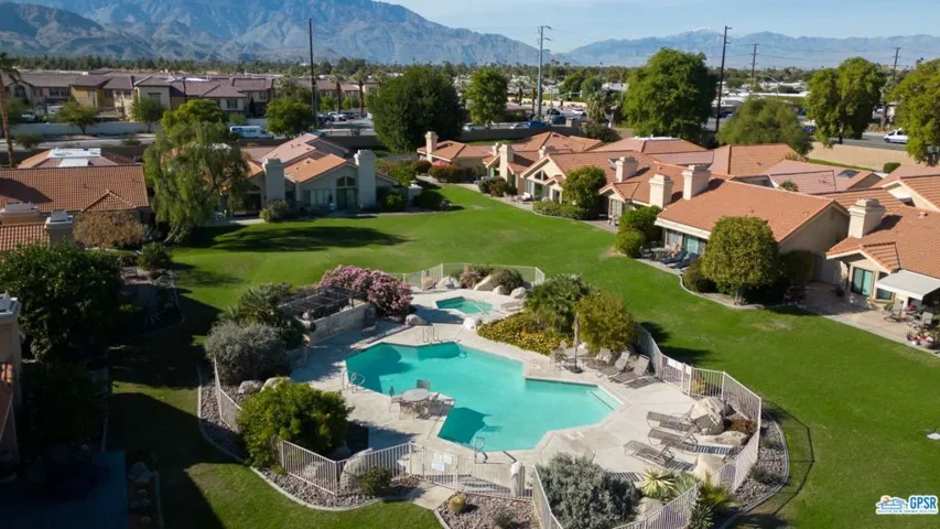 15 Pools