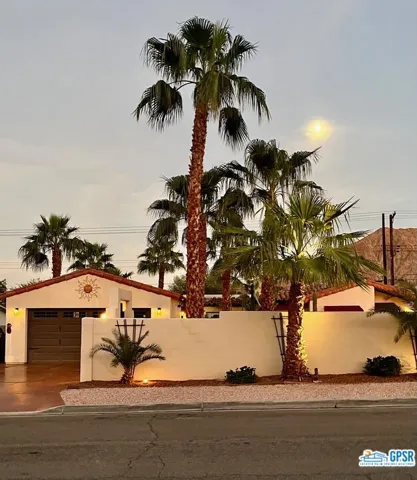 52860 Avenida Obregon Avenue, La Quinta, California 92253