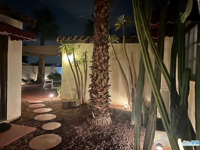 52860 Avenida Obregon Avenue, La Quinta, California 92253