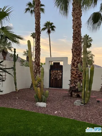 52860 Avenida Obregon Avenue, La Quinta, California 92253