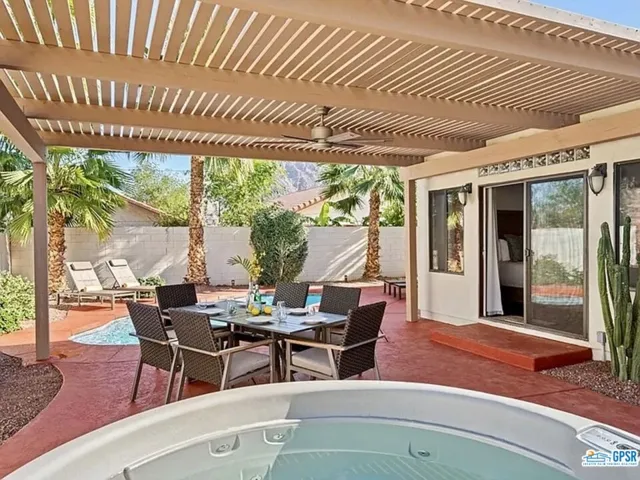 52860 Avenida Obregon Avenue, La Quinta, California 92253