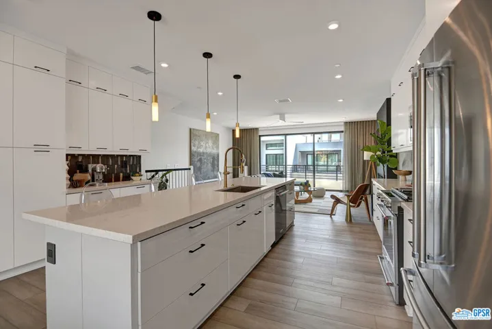 962 Cameron Center Drive, Palm Springs, California 92264