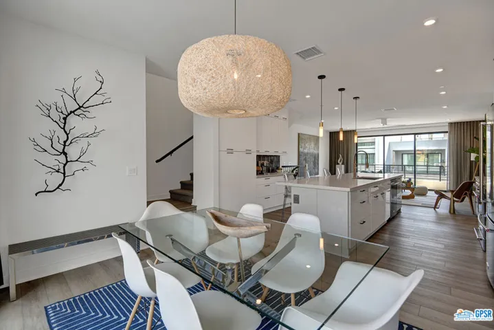 962 Cameron Center Drive, Palm Springs, California 92264