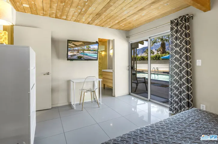 205 N Orchid Tree Lane, Palm Springs, California 92262