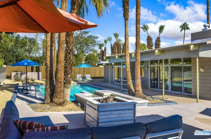 205 N Orchid Tree Lane, Palm Springs, California 92262