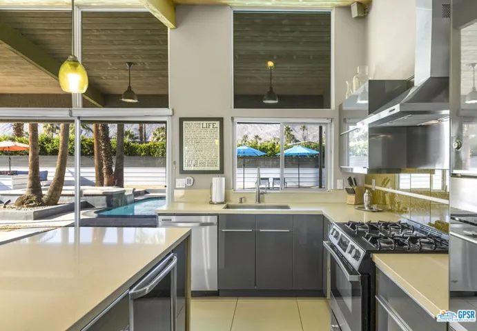 205 N Orchid Tree Lane, Palm Springs, California 92262